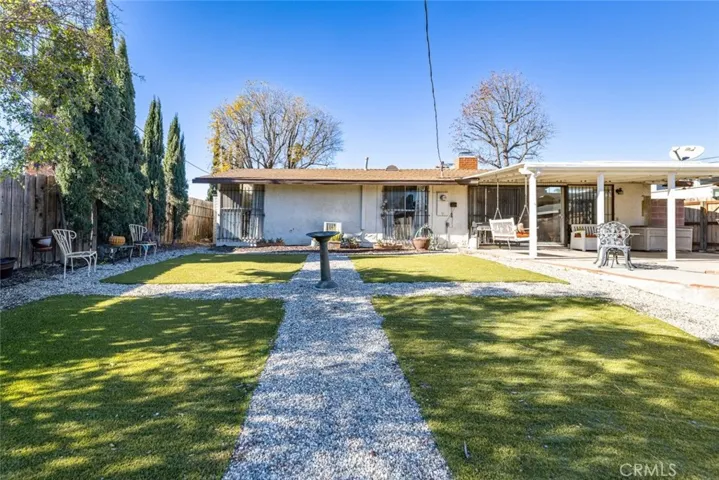 8800 Winnetka Avenue, Northridge, California 91324
