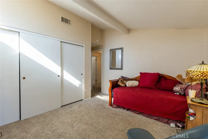 8800 Winnetka Avenue, Northridge, California 91324