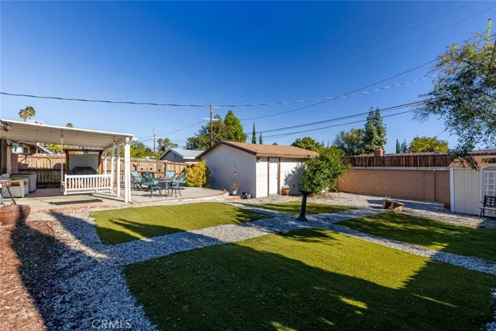 8800 Winnetka Avenue, Northridge, California 91324