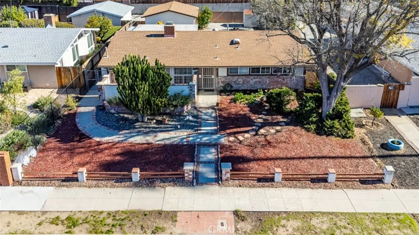 8800 Winnetka Avenue, Northridge, California 91324