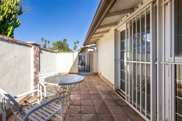 8800 Winnetka Avenue, Northridge, California 91324