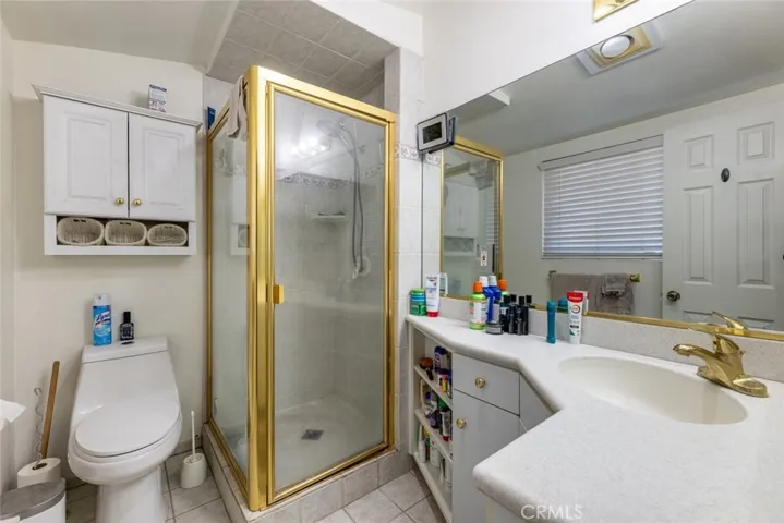 8800 Winnetka Avenue, Northridge, California 91324