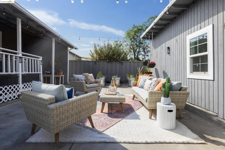 4225 Porter St, Oakland, California 94619
