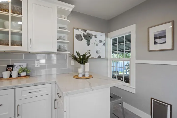 4225 Porter St, Oakland, California 94619