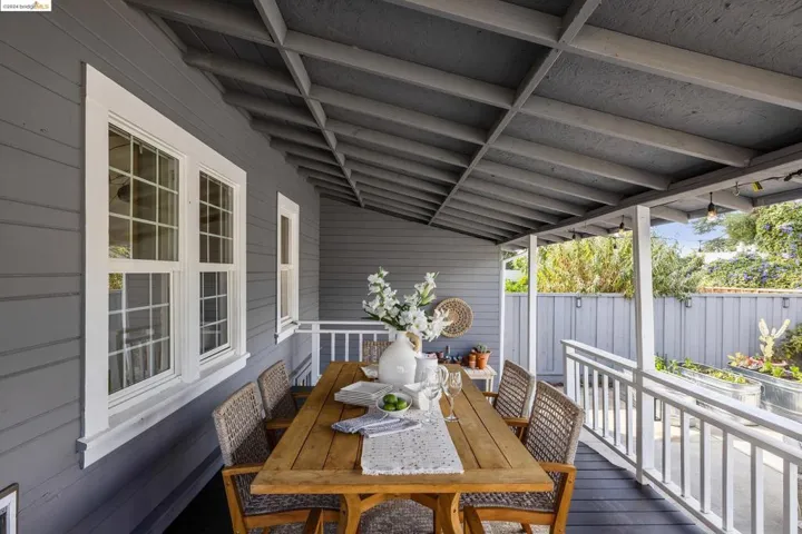 4225 Porter St, Oakland, California 94619