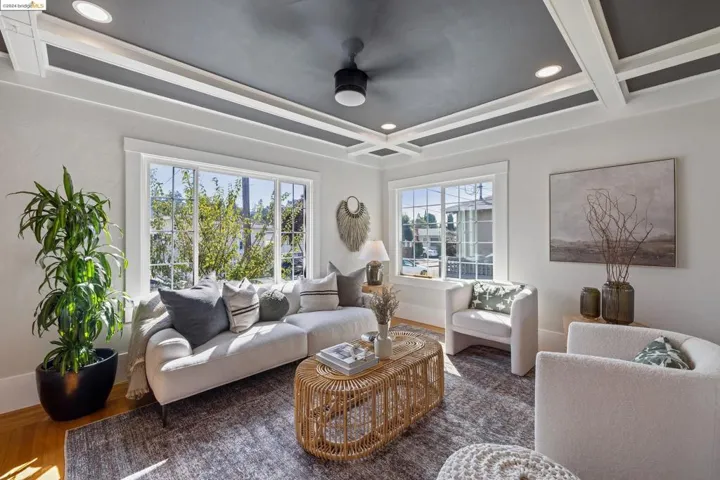 4225 Porter St, Oakland, California 94619
