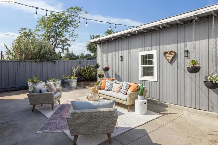4225 Porter St, Oakland, California 94619