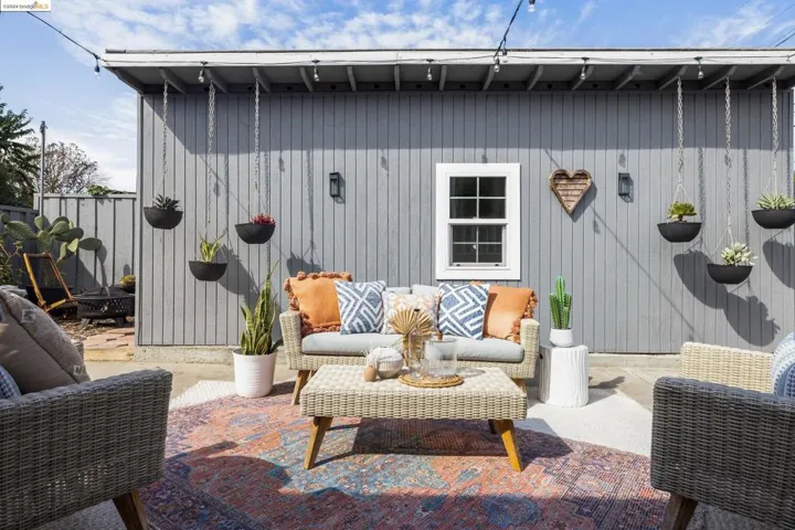 4225 Porter St, Oakland, California 94619