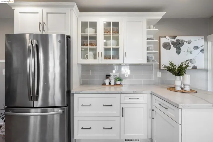 4225 Porter St, Oakland, California 94619