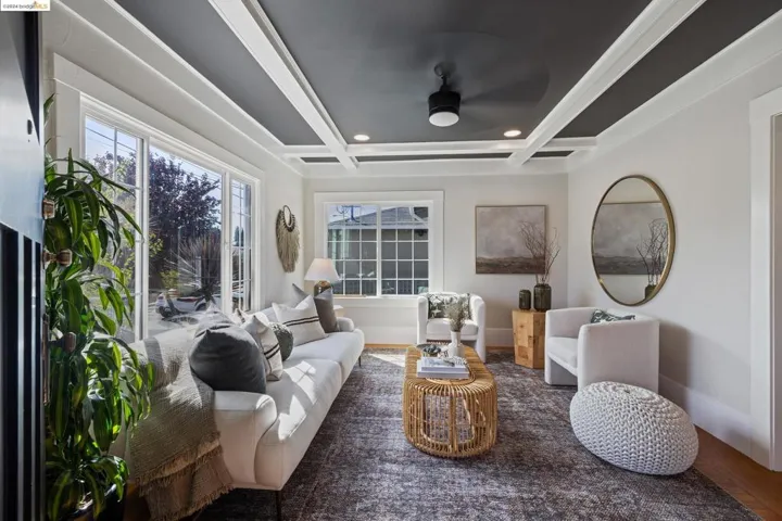 4225 Porter St, Oakland, California 94619