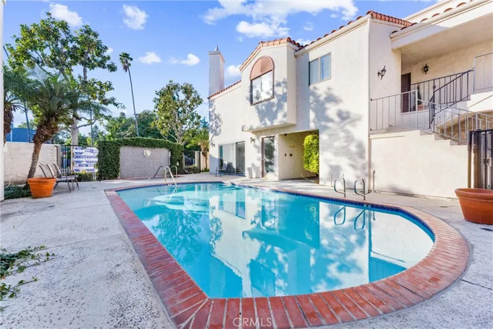 Community Pool / Clubhouse