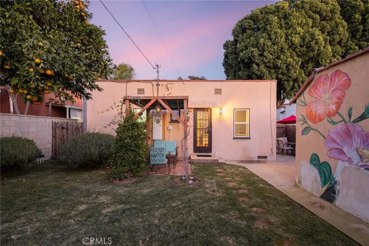 2187 Golden Avenue, Long Beach, California 90806