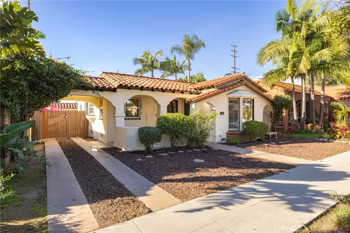2187 Golden Avenue, Long Beach, California 90806
