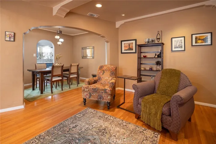 2187 Golden Avenue, Long Beach, California 90806
