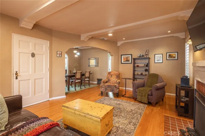 2187 Golden Avenue, Long Beach, California 90806