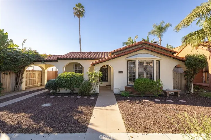 2187 Golden Avenue, Long Beach, California 90806