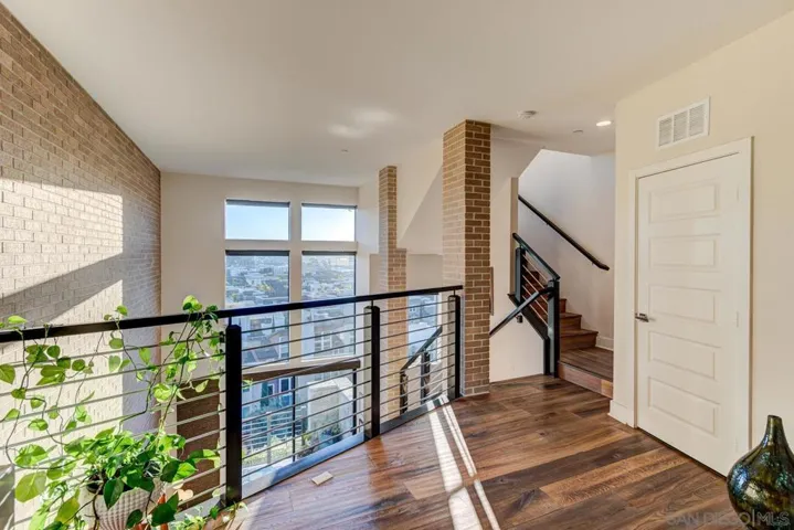 8303 Distinctive Dr, San Diego, California 92108
