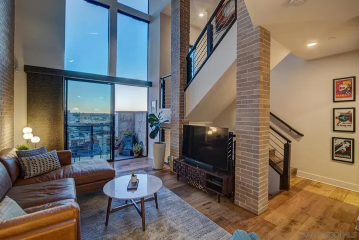 8303 Distinctive Dr, San Diego, California 92108