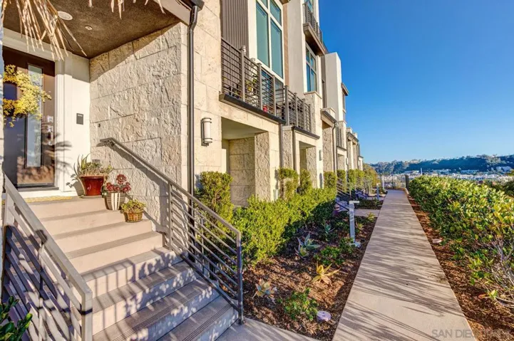 8303 Distinctive Dr, San Diego, California 92108
