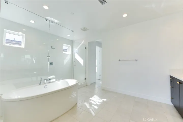 11812 N Hillsborough Lane, Porter Ranch, California 91326