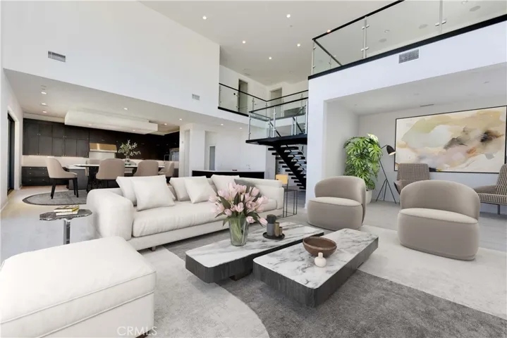 11812 N Hillsborough Lane, Porter Ranch, California 91326