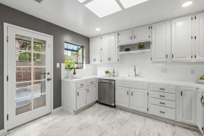 937 Bidwell Avenue, Sunnyvale, California 94086