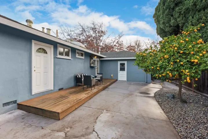 937 Bidwell Avenue, Sunnyvale, California 94086