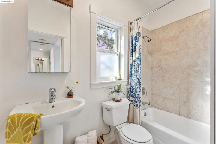 1042 Dwight Way, Berkeley, California 94710