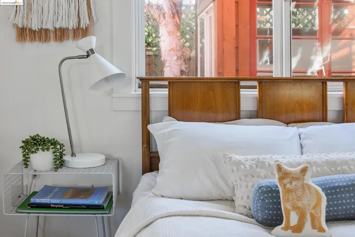 1042 Dwight Way, Berkeley, California 94710