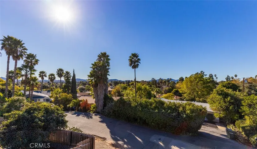 926 Park Villa Place, Escondido, California 92025