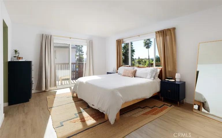 926 Park Villa Place, Escondido, California 92025