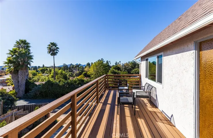 926 Park Villa Place, Escondido, California 92025