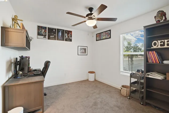 453 Stein Way, Waterford, California 95386-9551