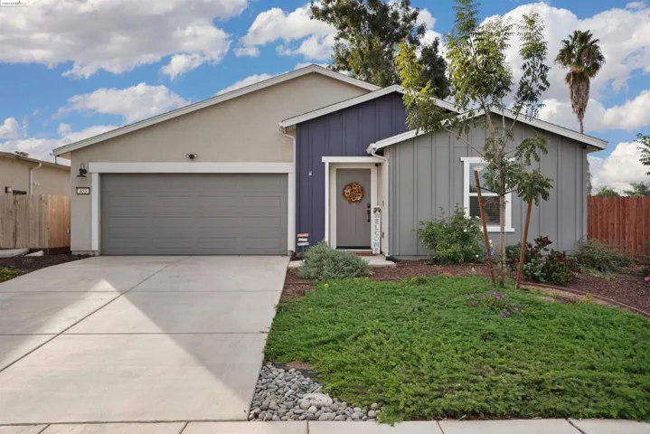453 Stein Way, Waterford, California 95386-9551