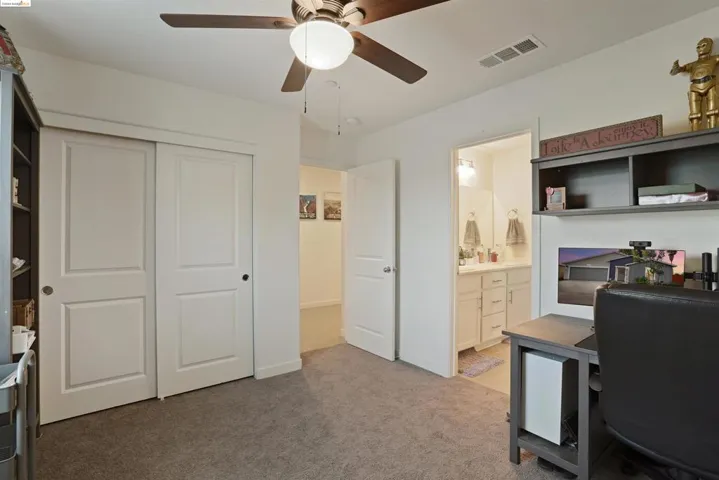 453 Stein Way, Waterford, California 95386-9551