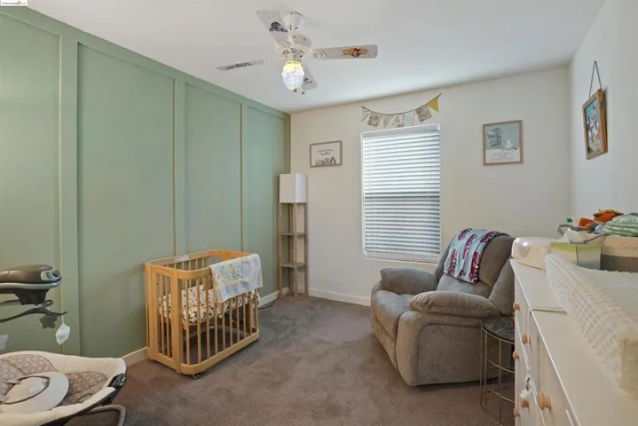 453 Stein Way, Waterford, California 95386-9551