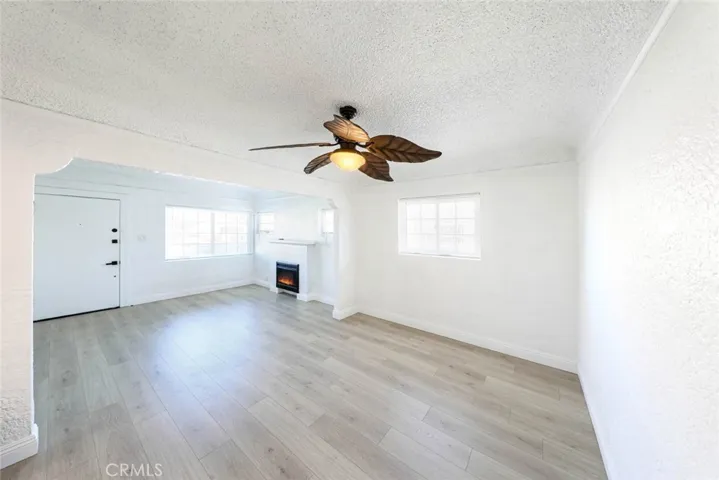 530 W 105th Street, Los Angeles, California 90044