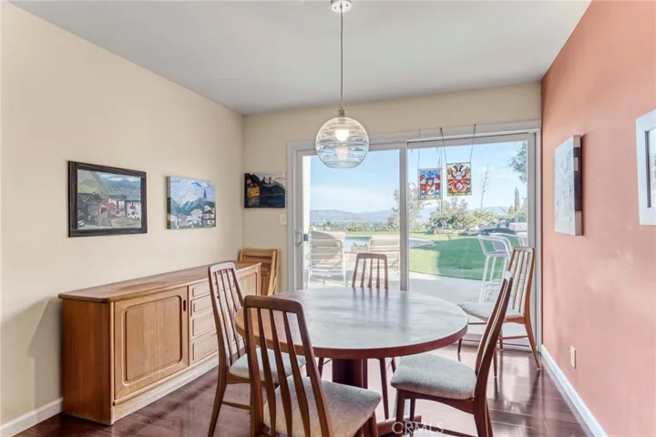 21701 Ambar Drive, Woodland Hills, California 91364