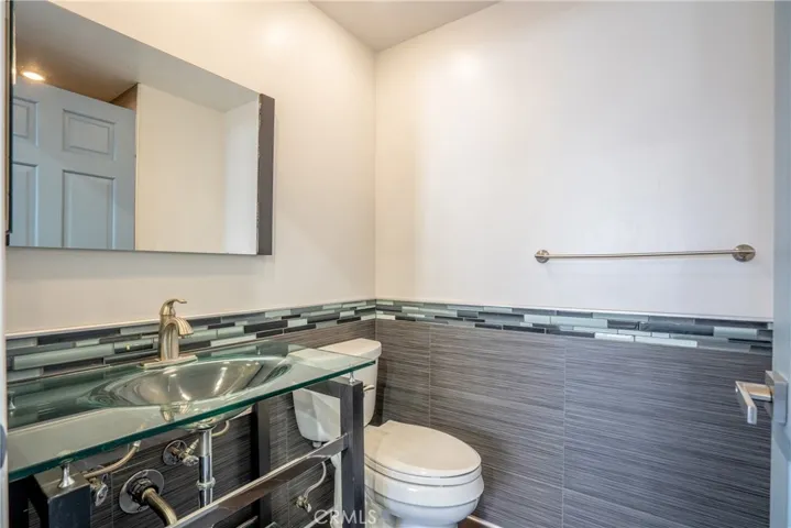 18328 Hampton Court, Porter Ranch, California 91326