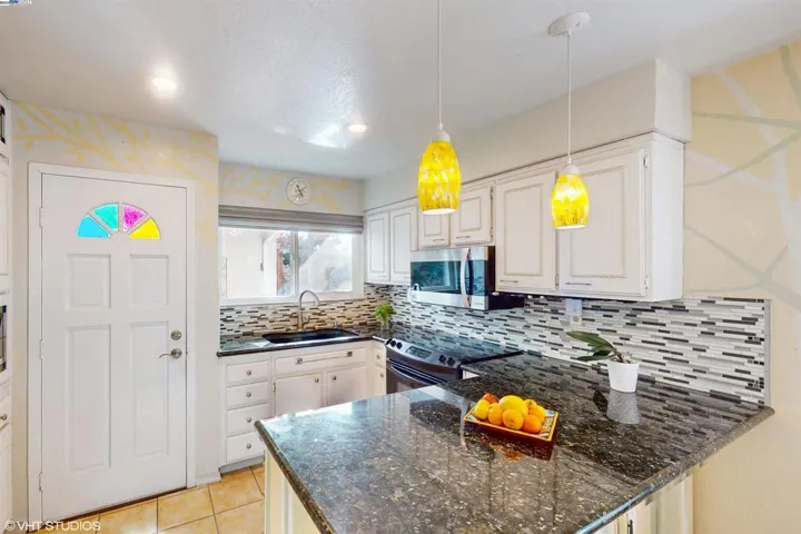 37903 Vallejo St, Fremont, California 94536