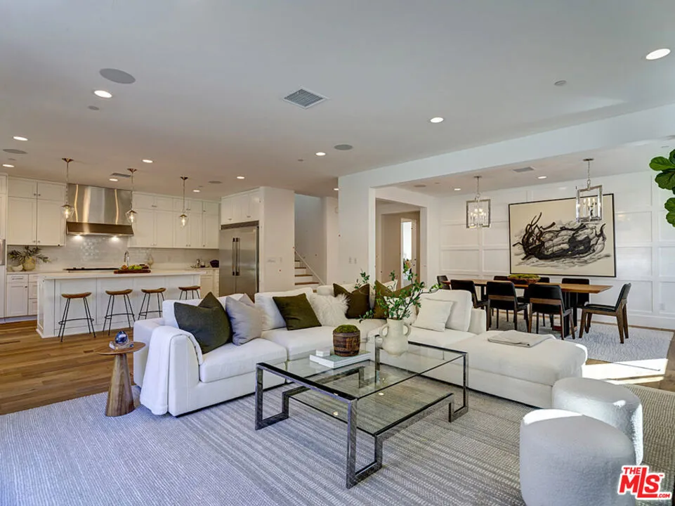 4747 Ambrose Avenue, Los Angeles, California 90027 home-pic-7