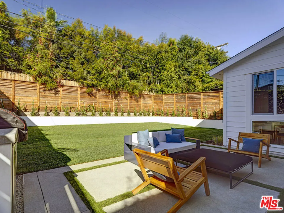 4747 Ambrose Avenue, Los Angeles, California 90027 home-pic-31