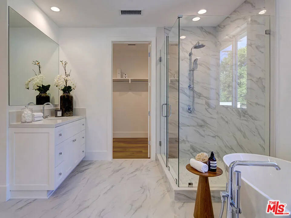 4747 Ambrose Avenue, Los Angeles, California 90027 home-pic-28