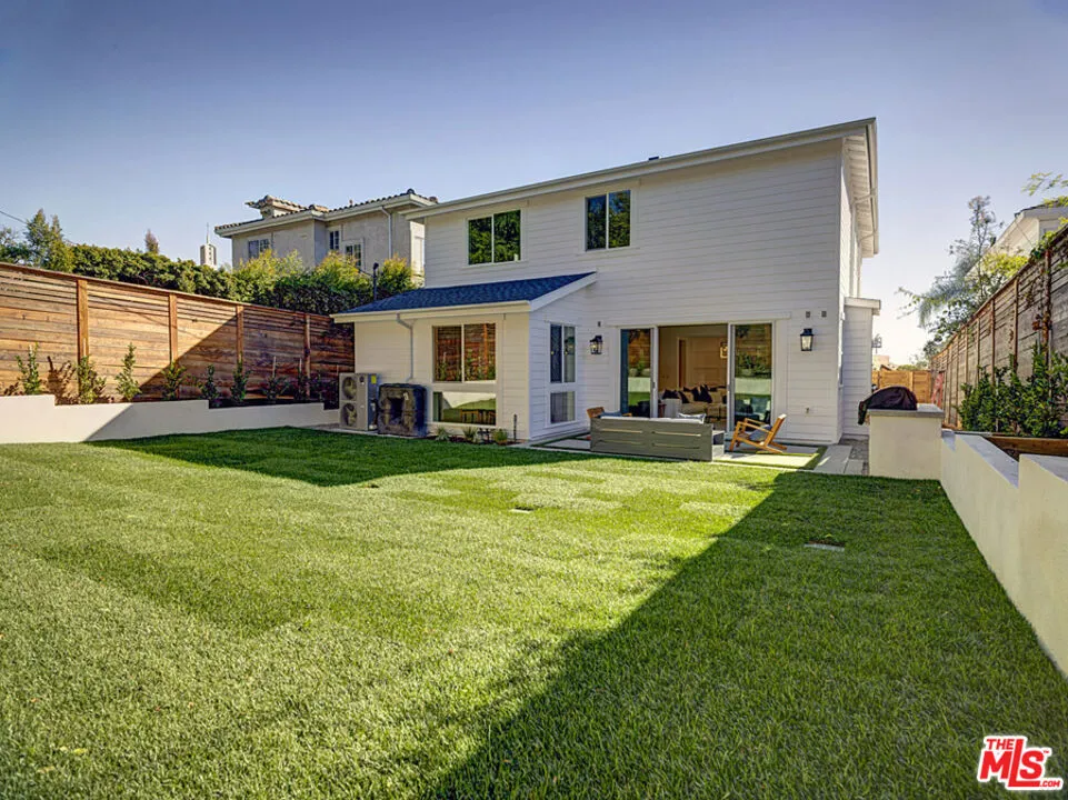 4747 Ambrose Avenue, Los Angeles, California 90027 home-pic-32