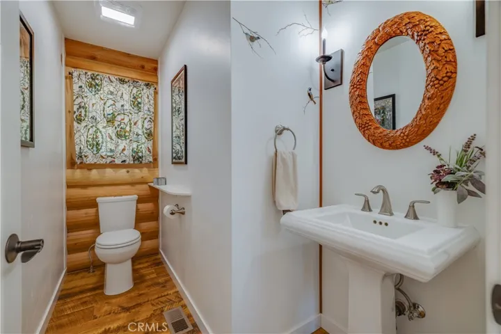 14976 Coutolenc Road, Magalia, California 95954