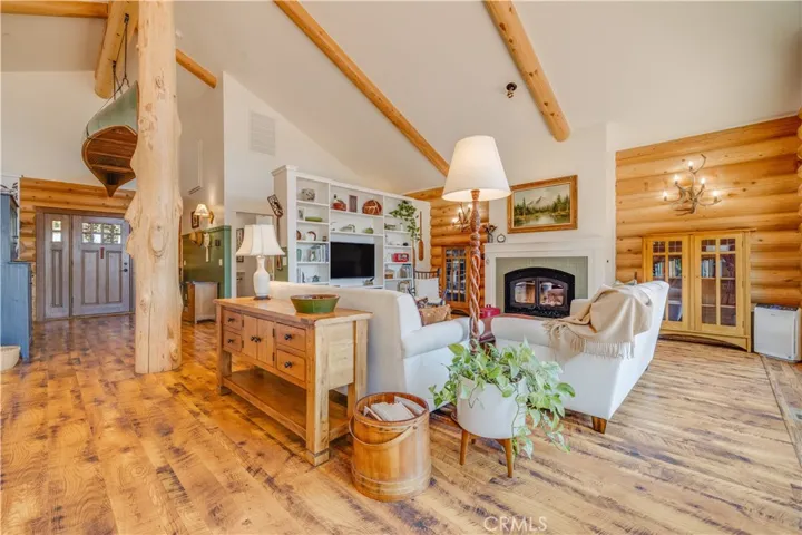 14976 Coutolenc Road, Magalia, California 95954