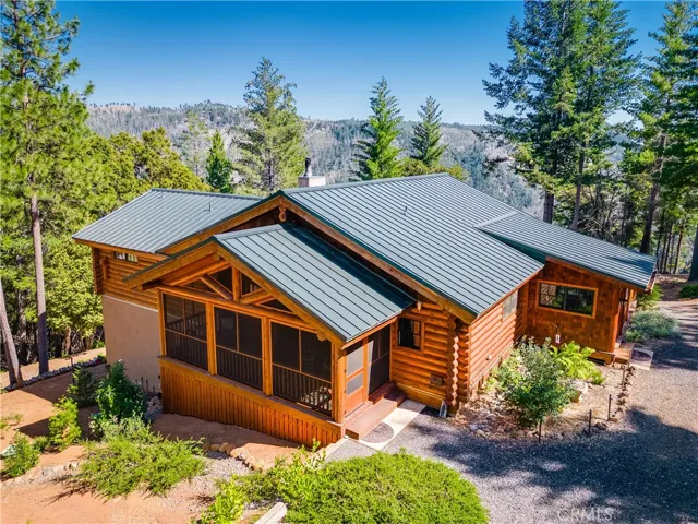 14976 Coutolenc Road, Magalia, California 95954
