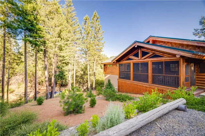 14976 Coutolenc Road, Magalia, California 95954