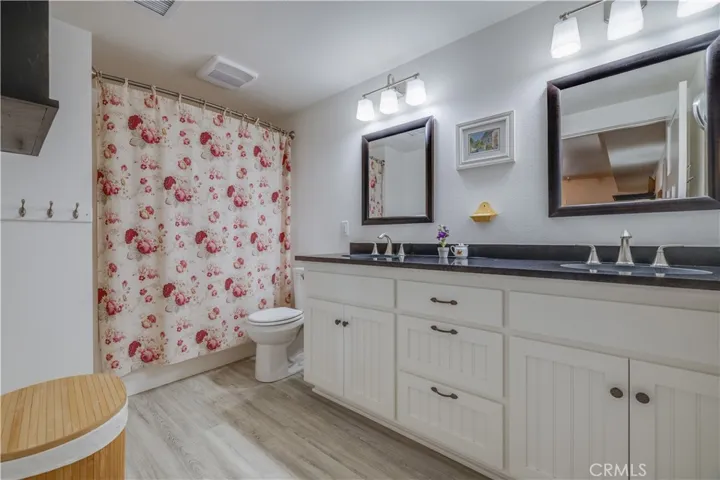 14976 Coutolenc Road, Magalia, California 95954