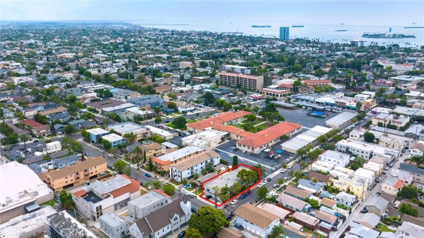2200 E 6th Street, Long Beach, California 90814
